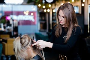 Hair Extensions London Expert Louise Bailey place picture